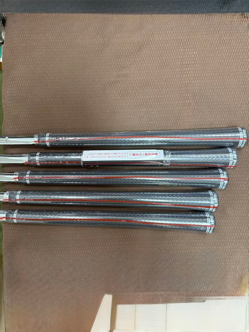 本日限定価格激レア 新品未開封Titleist T100S modus115-S