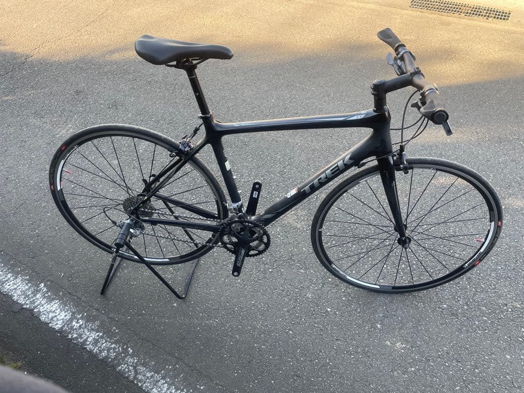 クロスバイク TREK 7.7FX カーボン