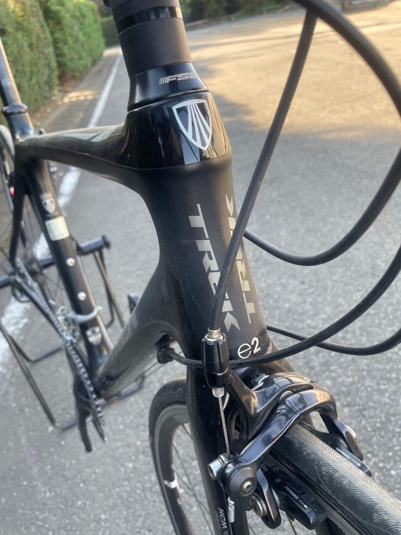 クロスバイク TREK 7.7FX カーボン