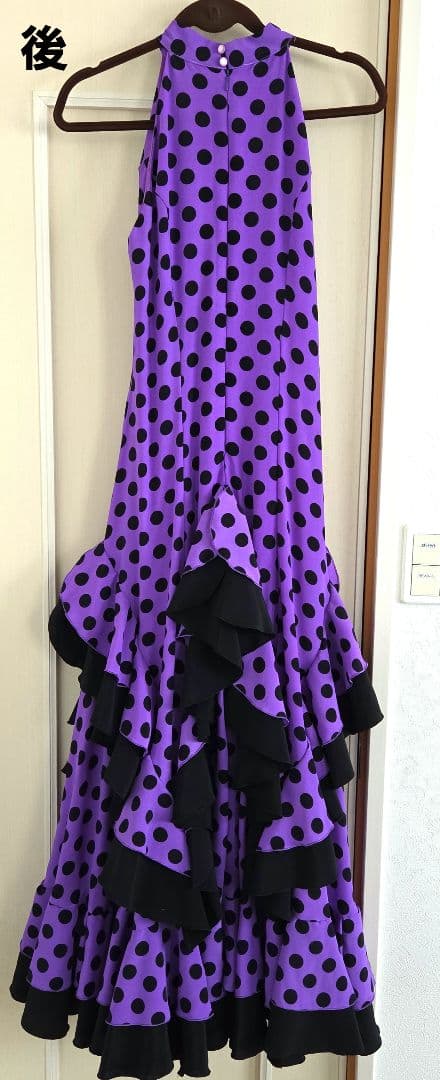フラメンコドレス 紫と黒の水玉模様