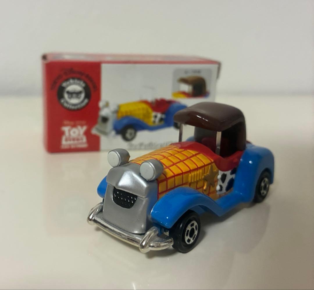 【美品】トミカ　トイストーリー　トイズキャリー（トラック）・トミカ11台セット！