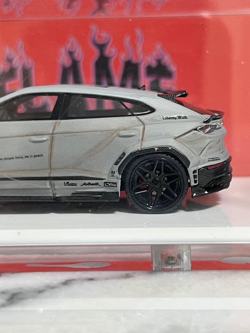 FLAME LBWK ランボルギーニ.ウルス　ゼロファイター