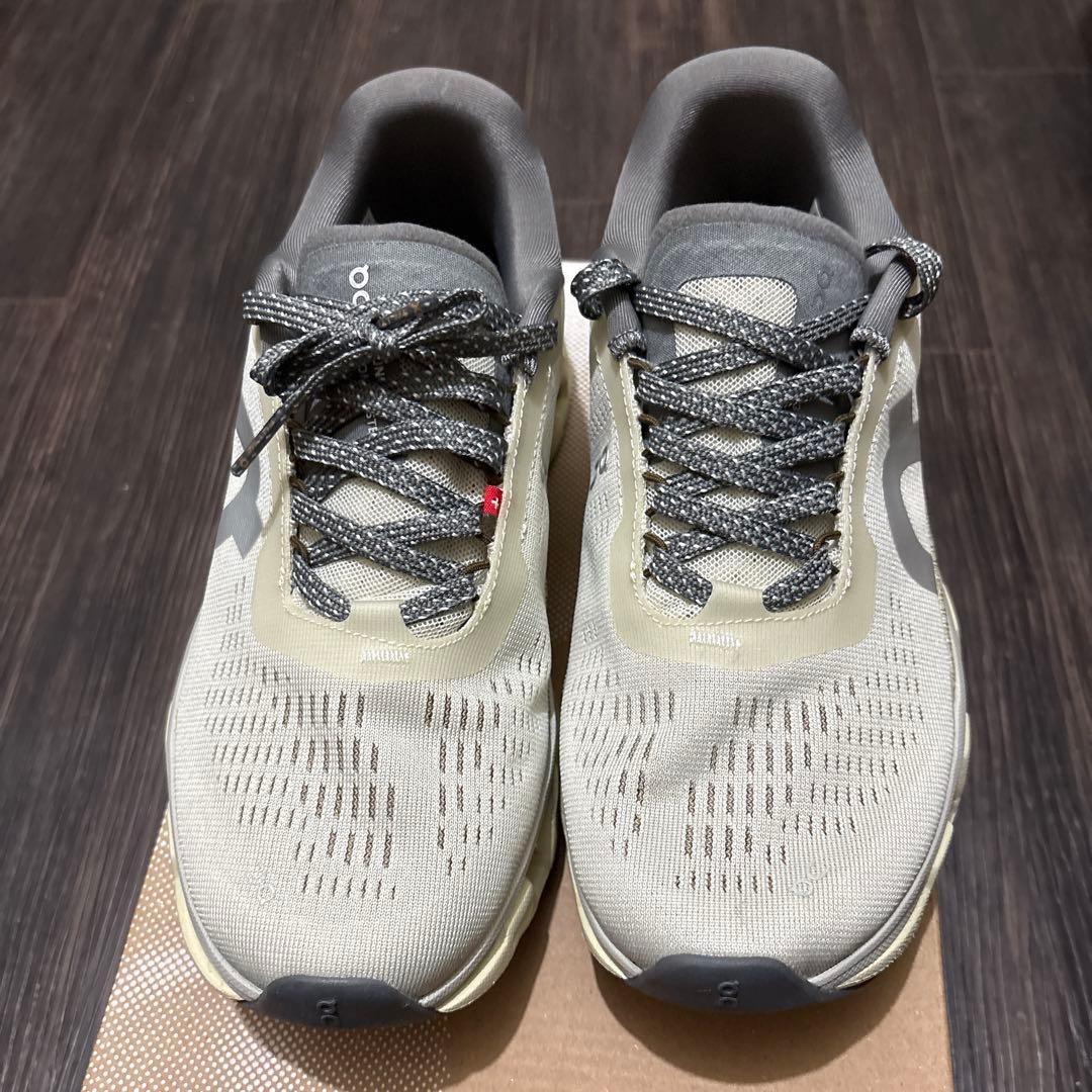 【美品】オンCloudmonster 2クラウドモンスター2 24cm