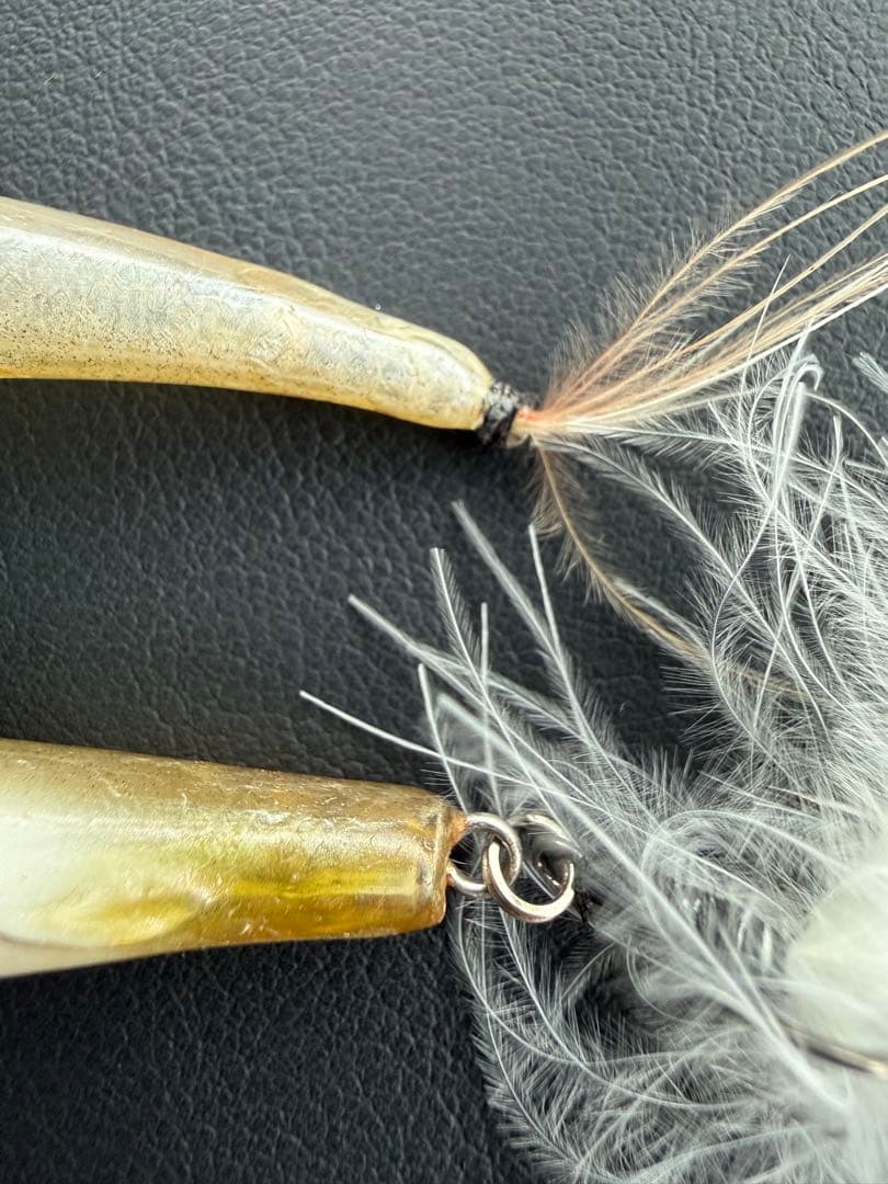 フレッシュベイトルアーズ　魚皮ルアー