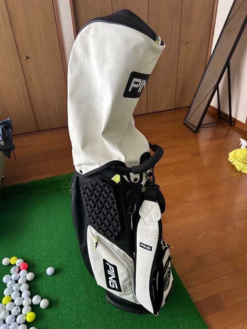 PING キャディバッグ ホワイト/ブラック