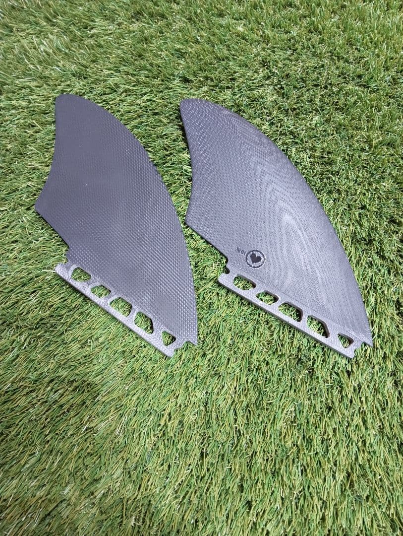 ブラックハート　BHK ツインフィン　キールフィンセット　フューチャー