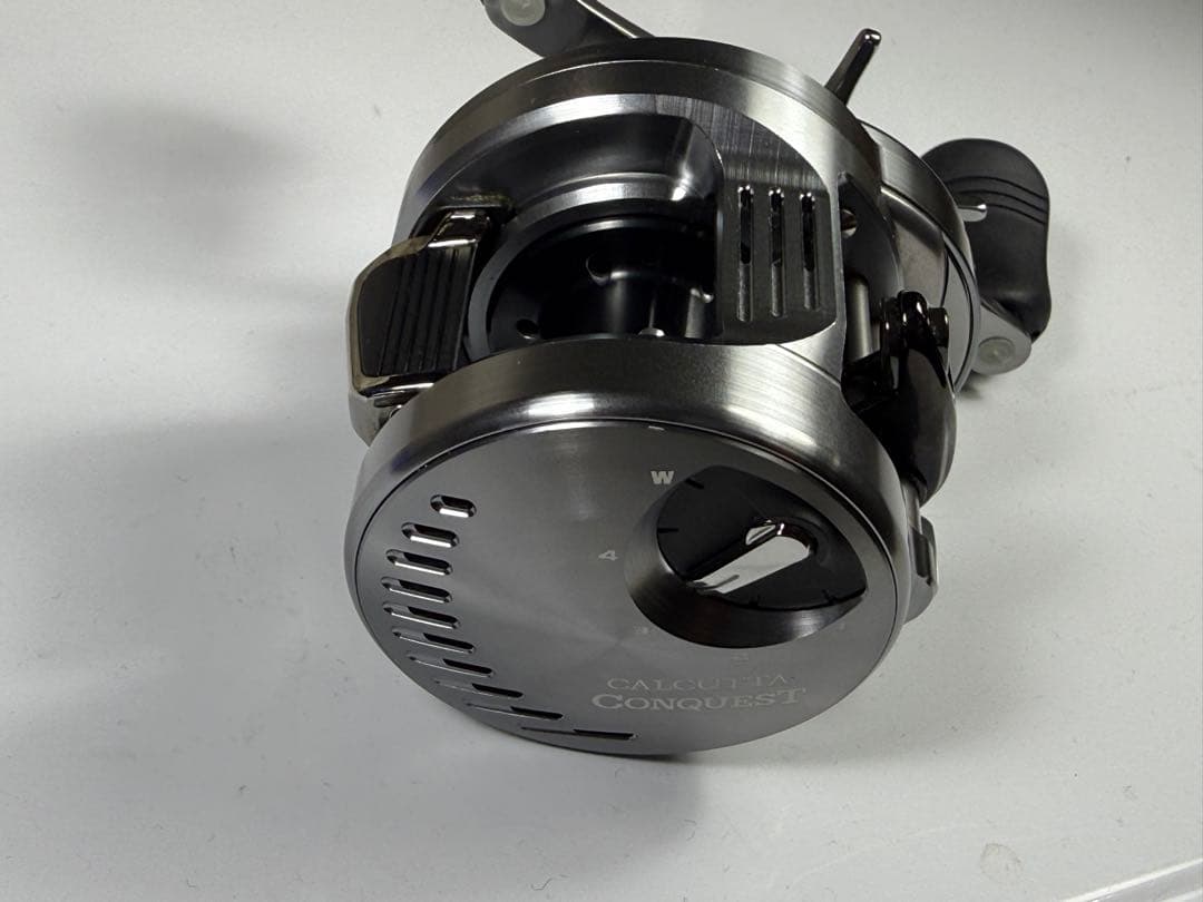 シマノ20カルカッタ コンクエスト DC 101HG LEFT 超美品