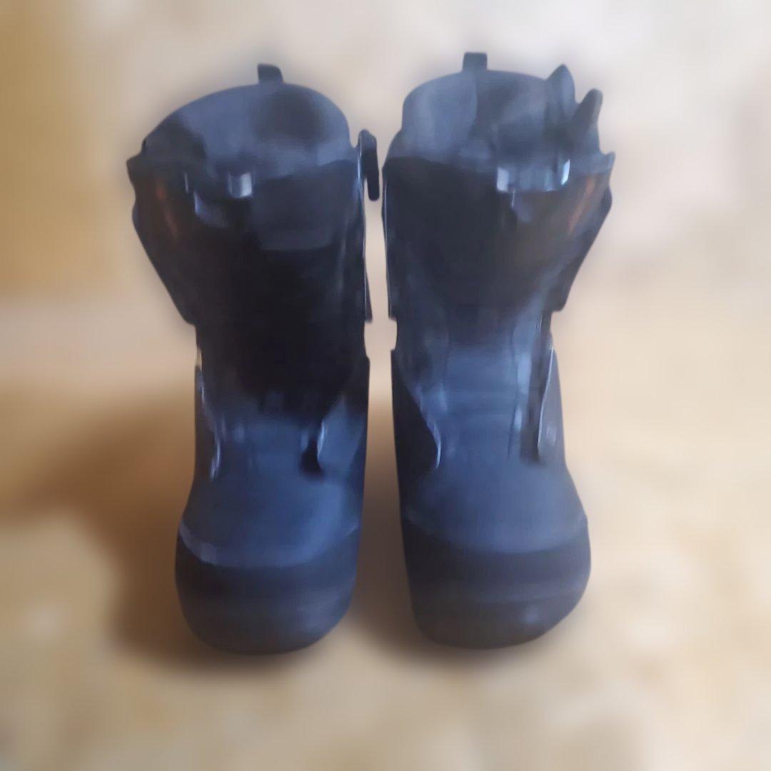 SALOMON FACTION スノーボードブーツ！ 26091