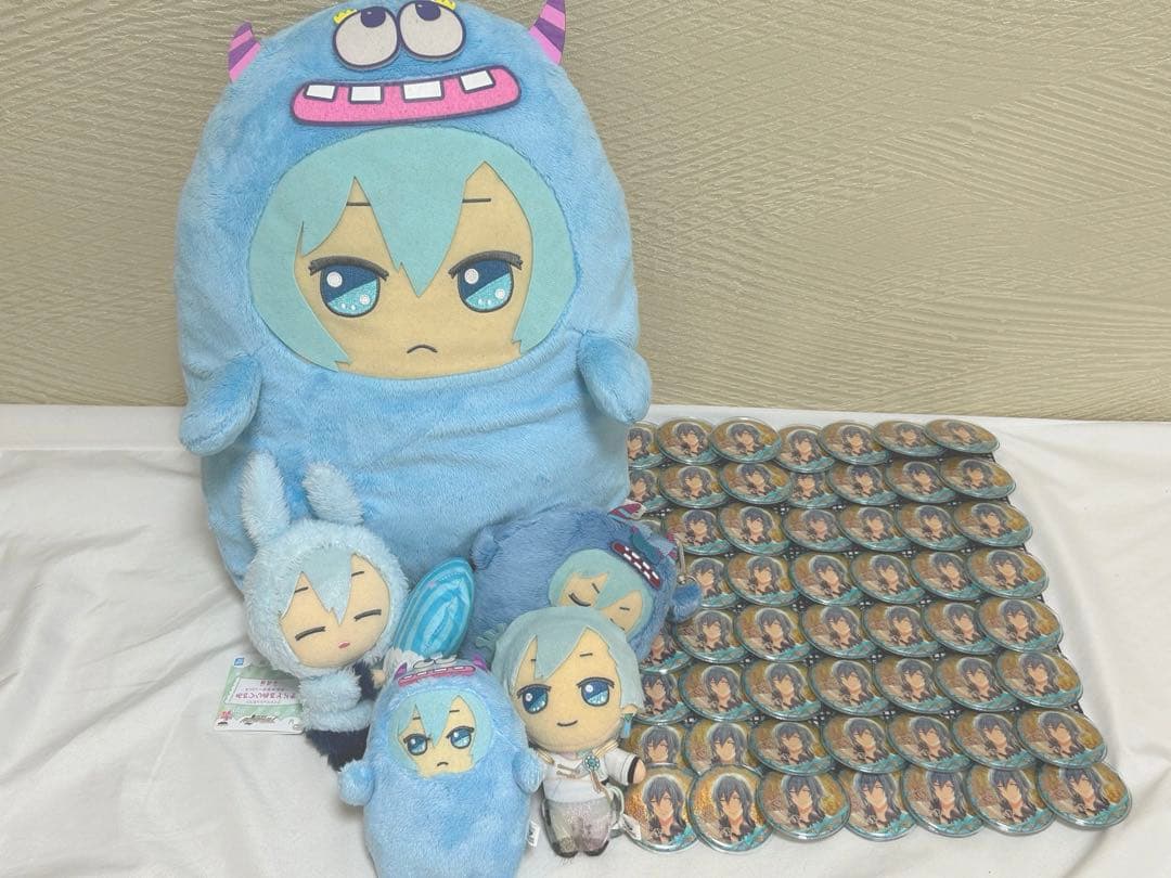 【値下げ中】アイナナ 四葉環セット アクスタ 缶バ62個 デカもんぬい うちわ等