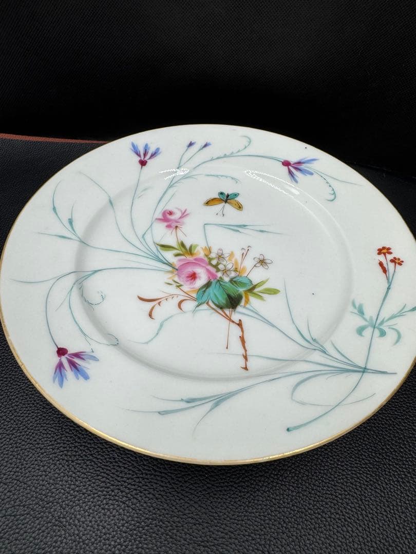 セール‼️フランス　アンティーク　ハンドペイント　バラの柄　高台①