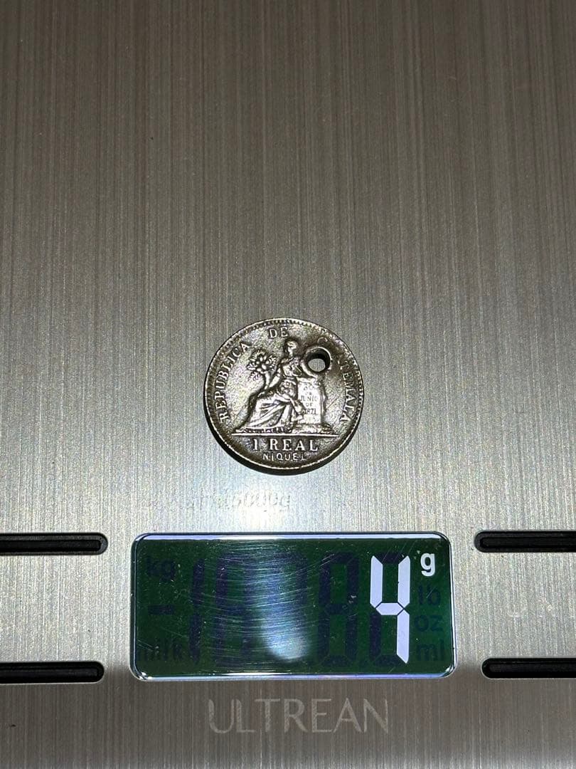 グアテマラ1900年　1レアル白銅硬貨　ペンダントトップ　レアビンテージ