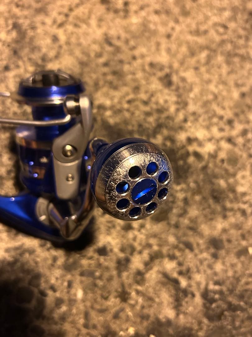 Okuma スピニングリール（ブルー） 9ベアリング仕様 8000番