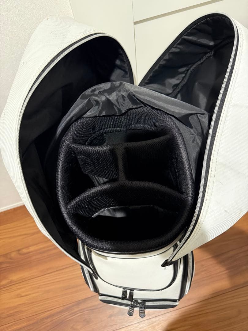 Oakley キャディバッグ