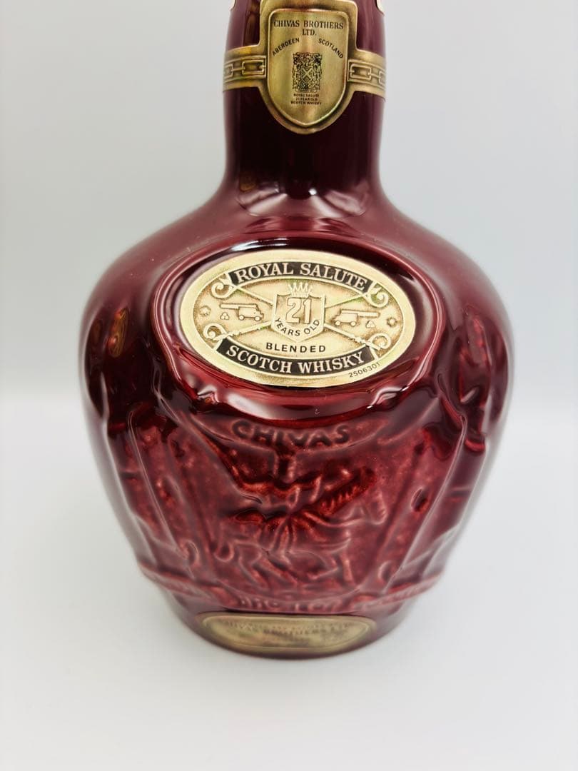 古酒 ロイヤルサルート21年 700ml 40度スコッチ ウイスキー 1388g