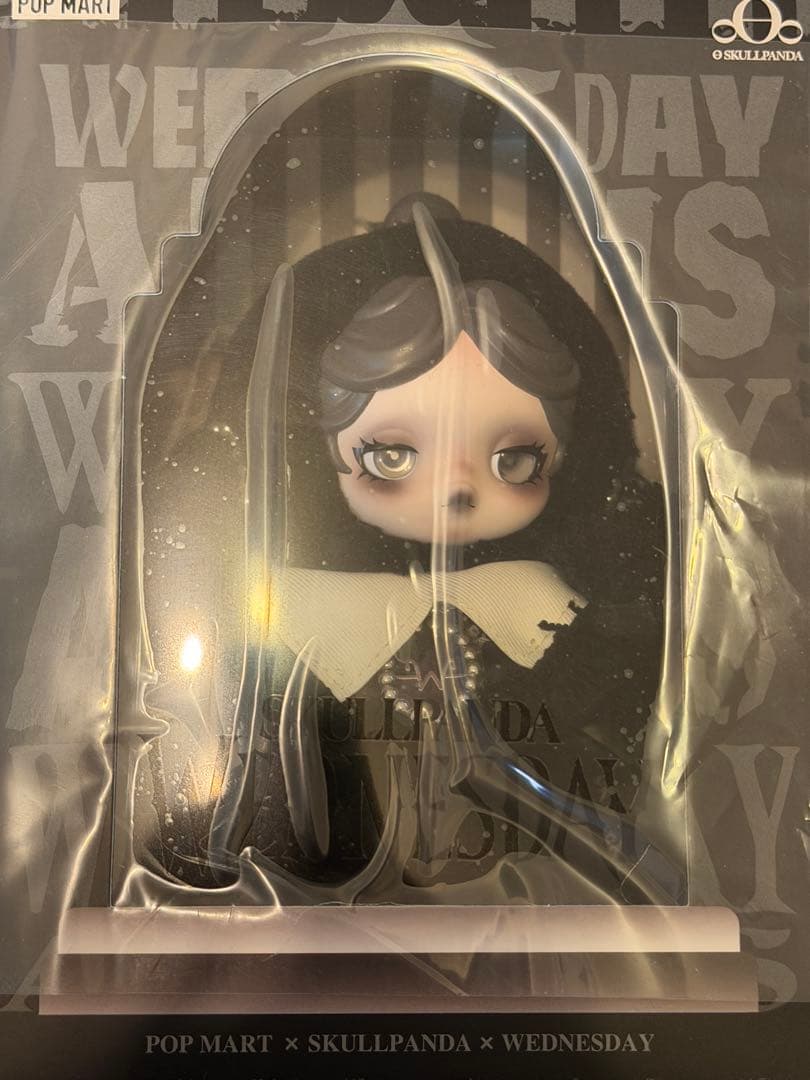 POPMART SKULLPANDA ウェンズデー アメリカ限定　スカルパンダ