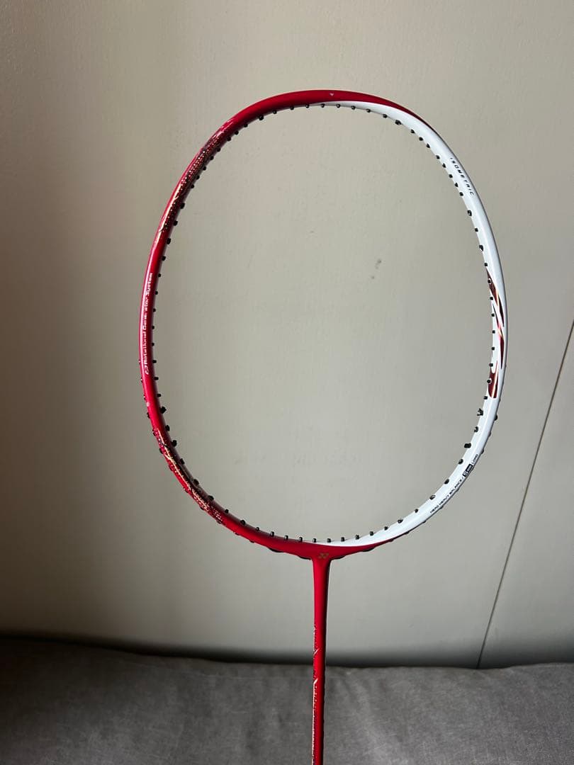 廃盤品バドミントンヨネックスアストロクス88s4UG5限定カラーおまけ付き