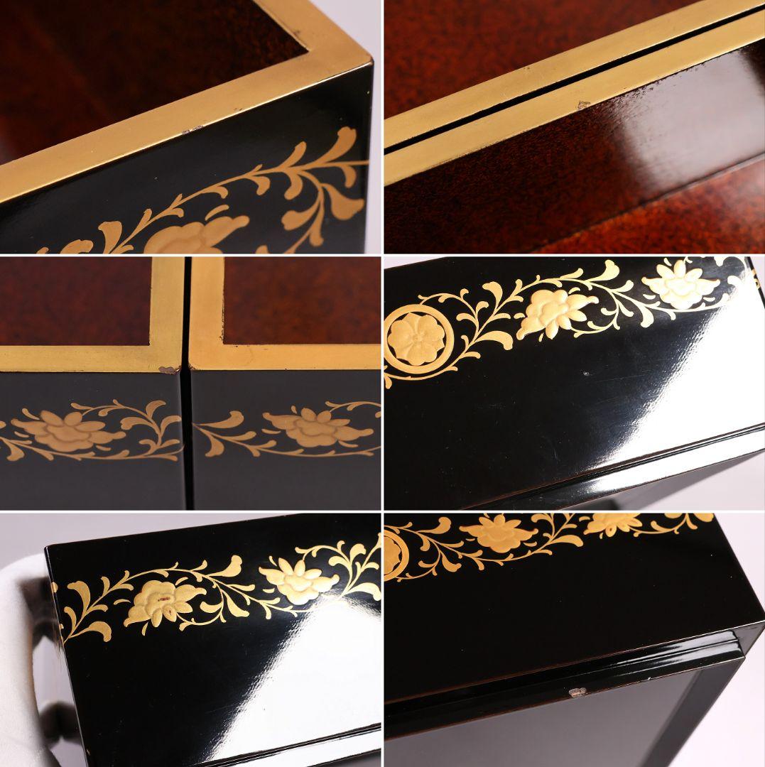 【MB208】輪島塗 家紋金蒔絵 五段重箱 台付 剣片喰花唐草 黒塗梨地 天然木