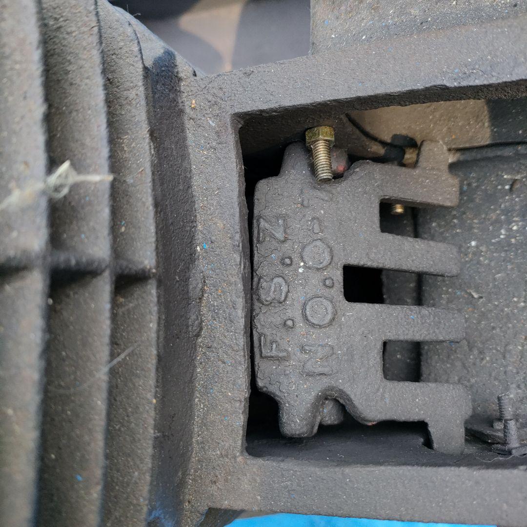 福禄ストーブ 高さ48cm 重さ21kg 梱包発送たのメル便 鋳物 石炭 薪