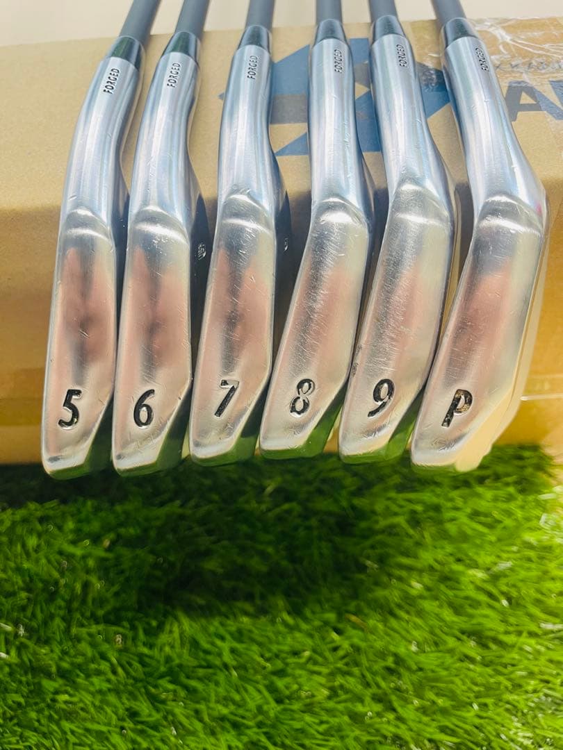 三浦技研KM-700 アイアンセット（5-P）【TRAVIL 115/S】