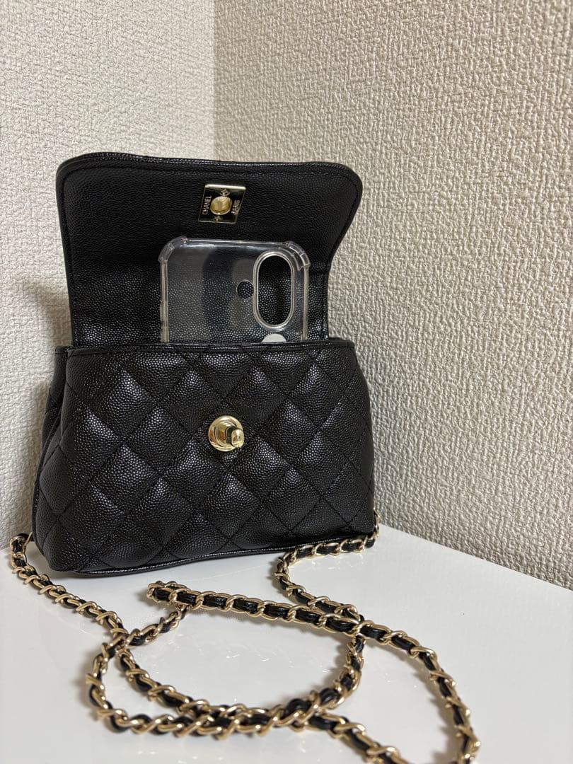 CHANEL ノベルティ キルティングチェーンバッグ　実物撮影　即日発送