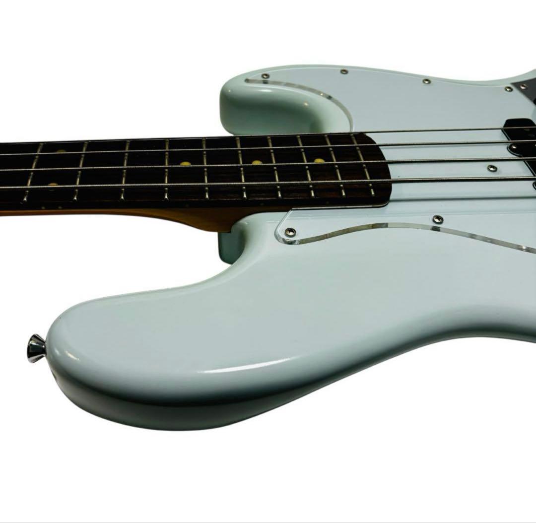 EDWARDS エレキベース