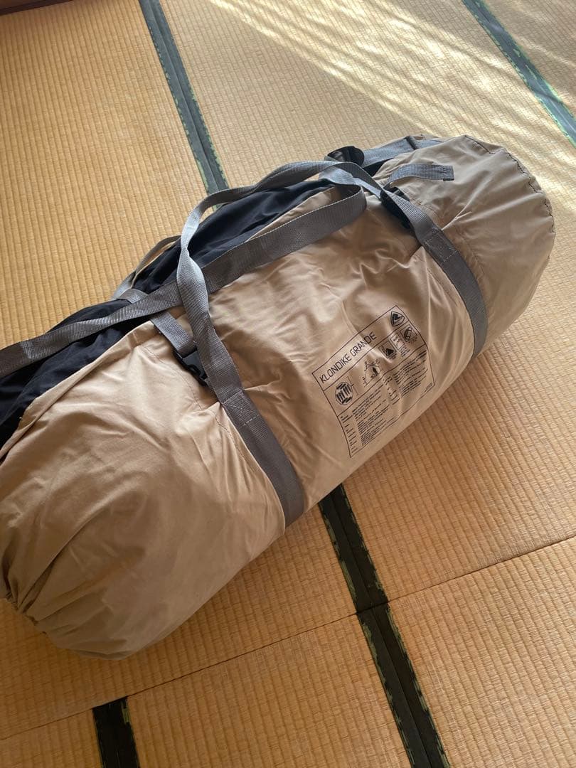 Robens ローベンス テント クロンダイクグランデ  豪華なキャンプに最適