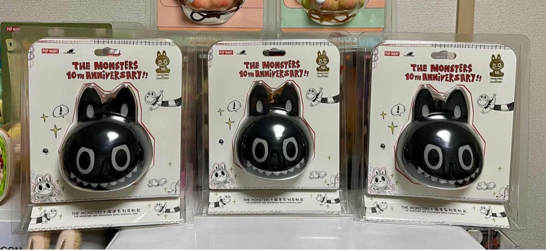 THE MONSTERS 10th Anniversary イヤフォンケース
