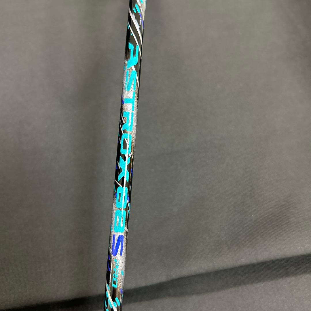 4ug6 アストロクス88Sプロ　新品未使用　ヨネックス　バドミントン