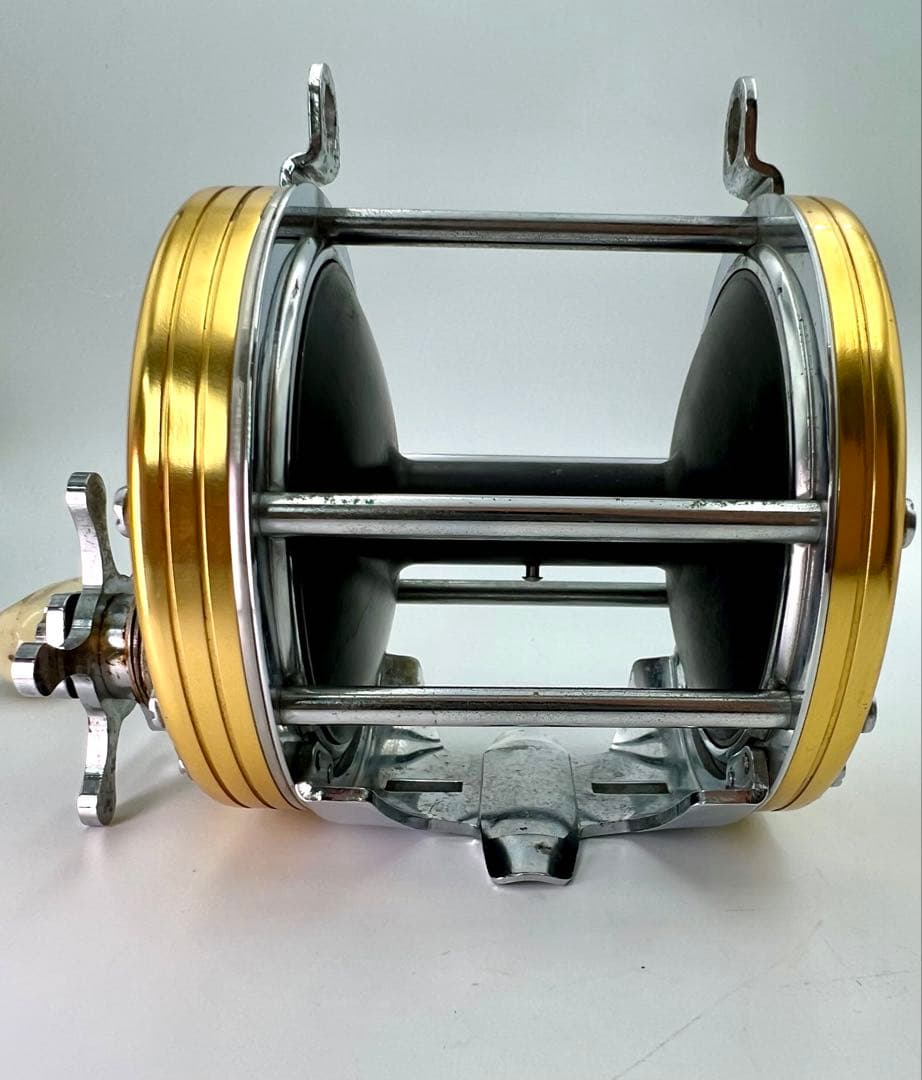 ダイワ シーライン 600 ベイトリール トローリング 船用 大型両軸リール