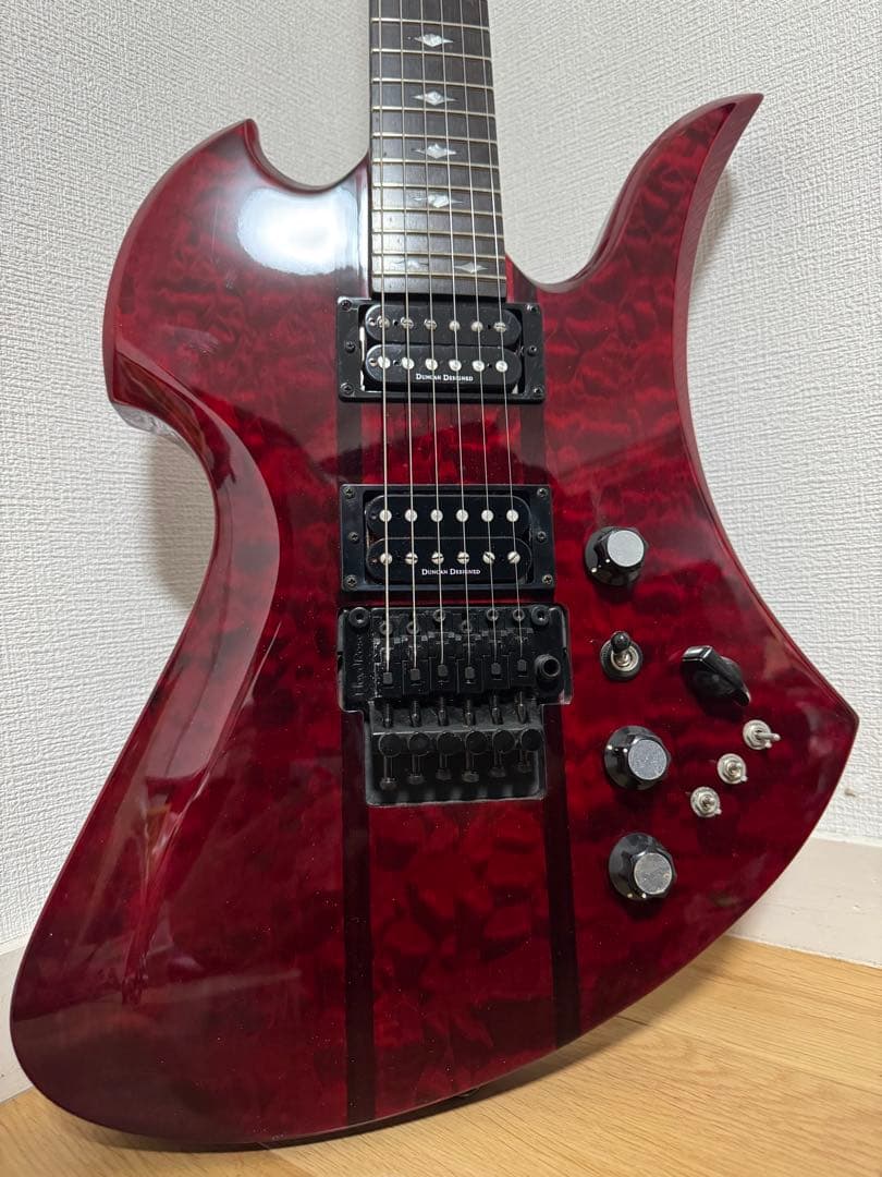 美品 B.C.Rich Mockingbird ST