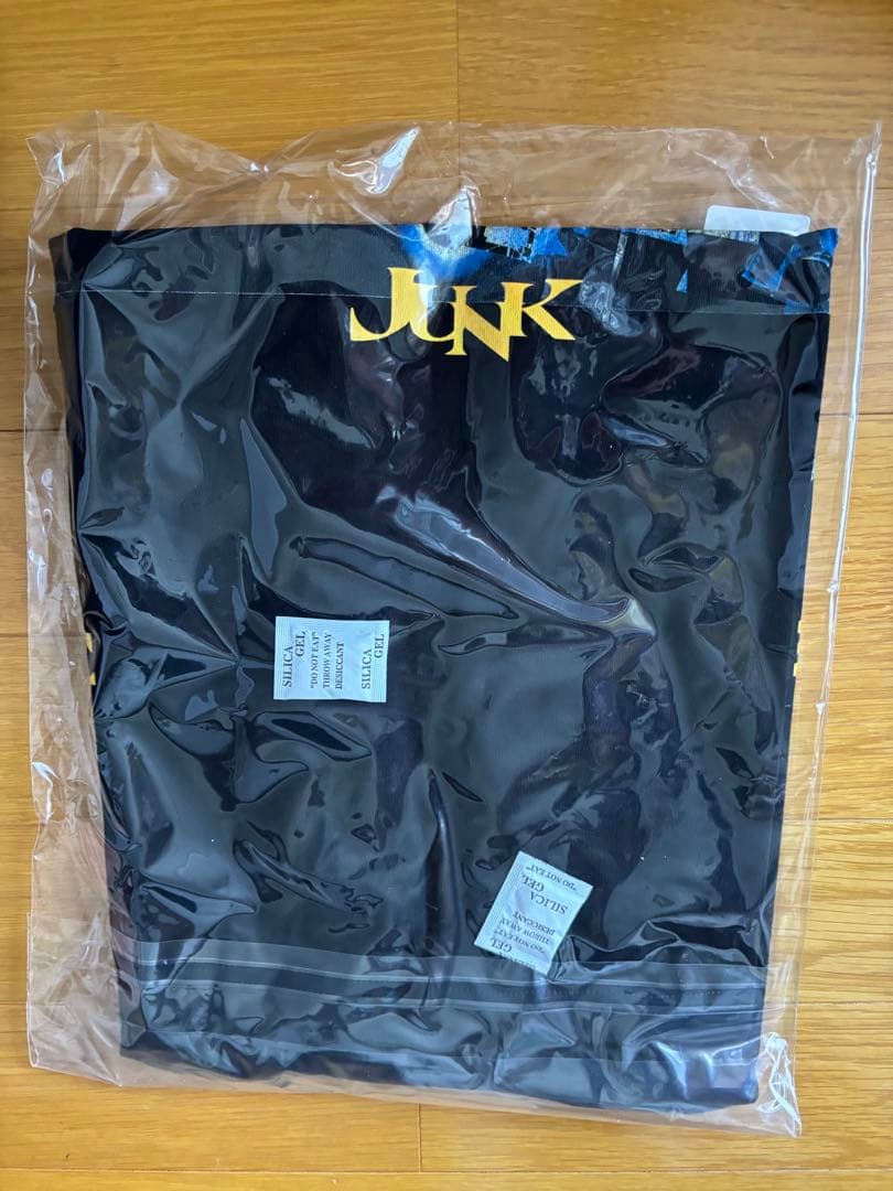 新品未開封　米津玄師　2025年JUNK WORLD TOUR Tシャツ M