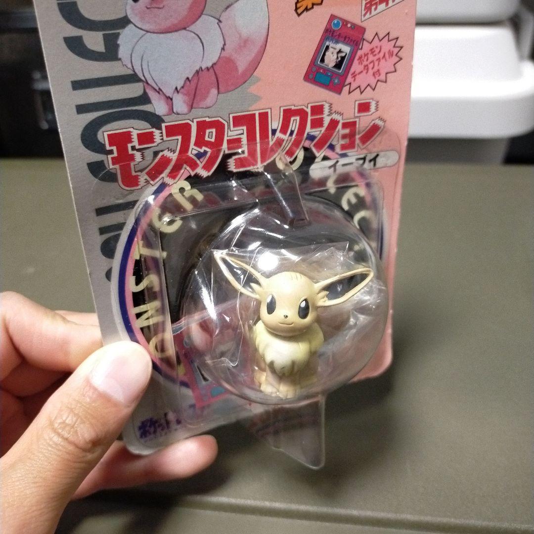 TOMY モンスターコレクション イーブイ 旧
