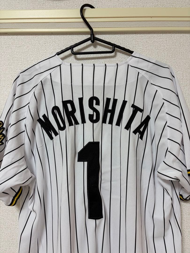 阪神タイガース　森下翔太選手　ユニフォーム　Mサイズ