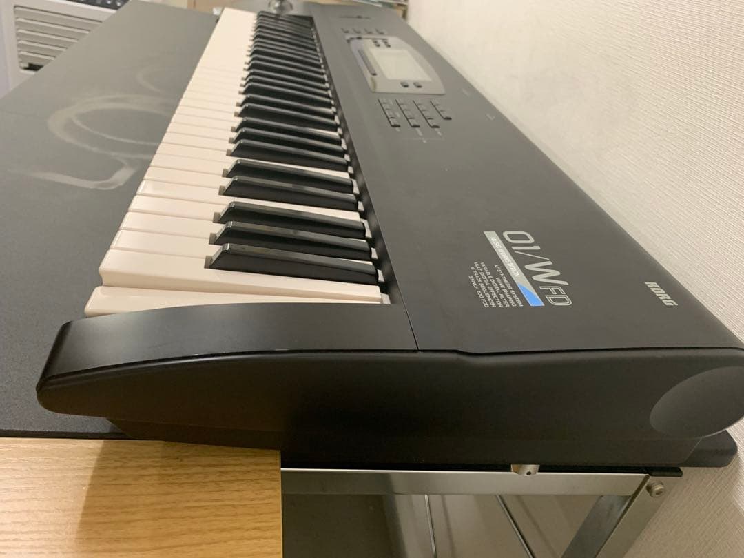 KORG コルグ 01/WFD ゼロワン シンセサイザー 61鍵盤 ケース 希少