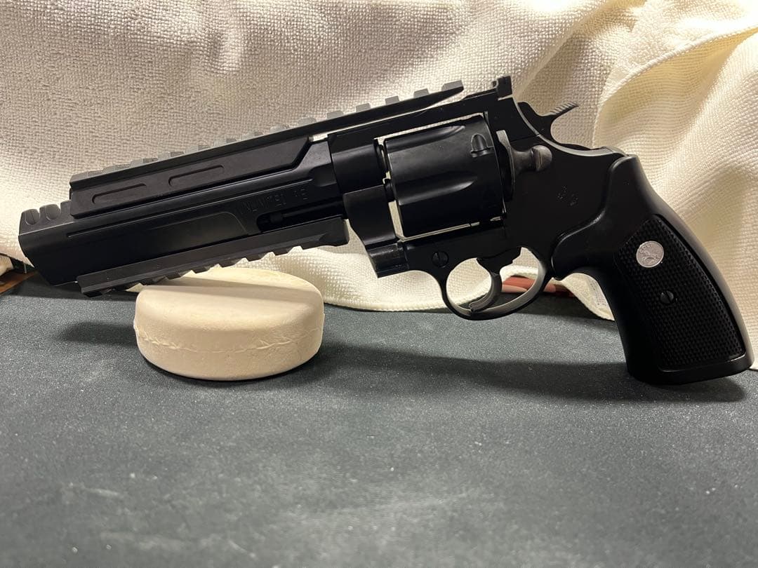 マルシン　アンリミテッドリボルバー（HWブラック）BB弾付き