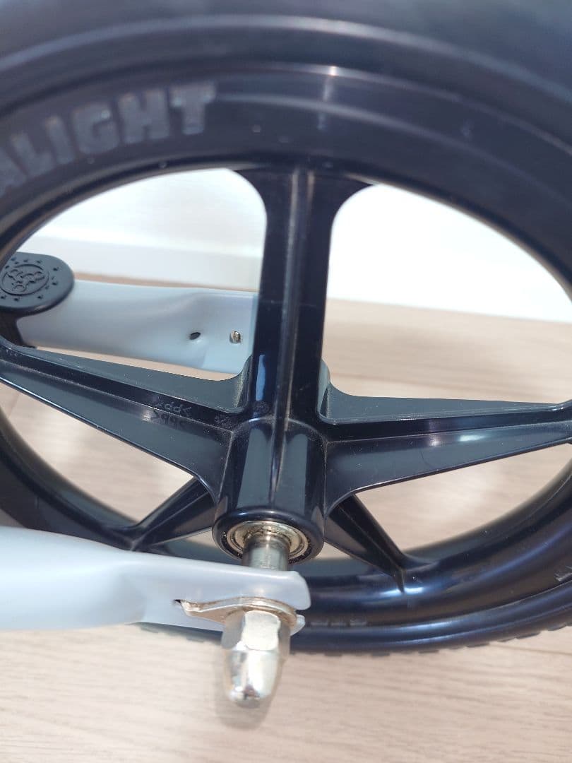 STRIDER〈限定〉神山隆二モデル 12インチ グレー/オレンジ