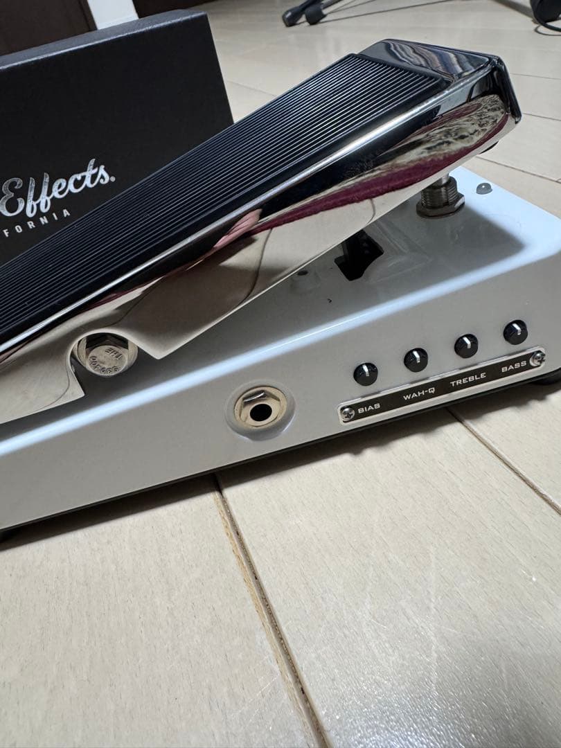 早いもの勝ち！Xotic エキゾチック エフェクターワウペダル Wah XW-1