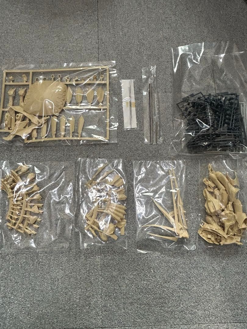 VOLKS　FSS 1/100 Bang-S.S.I 破裂の人形 レジンキット