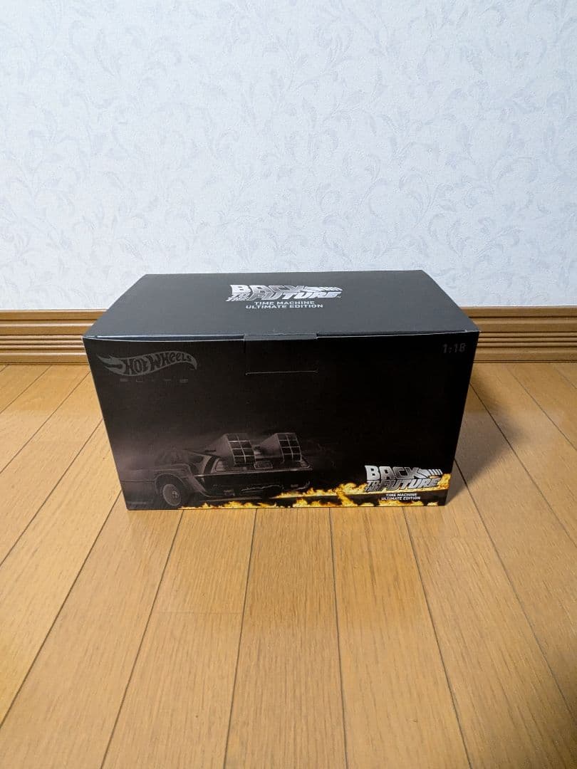 デロリアン 1/18 アルティメットエディション バックトゥザフューチャー
