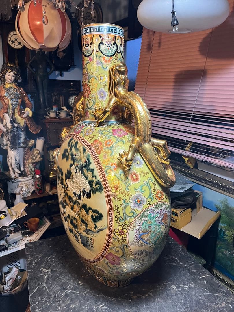 中国美術、嶺東窯製 、金彩花瓶93㌢金彩色絵 大花瓶 、鶴図 、龍、特大花瓶