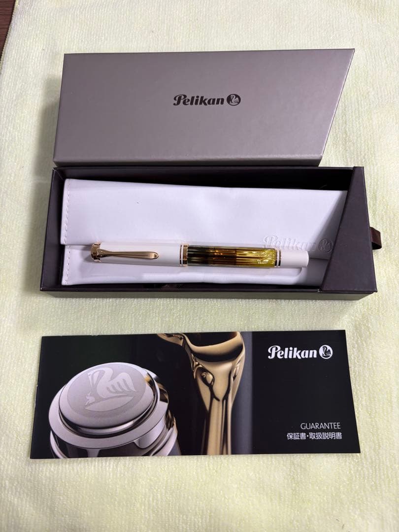 Pelikan 万年筆 スーベレーン M400 ホワイトトータス