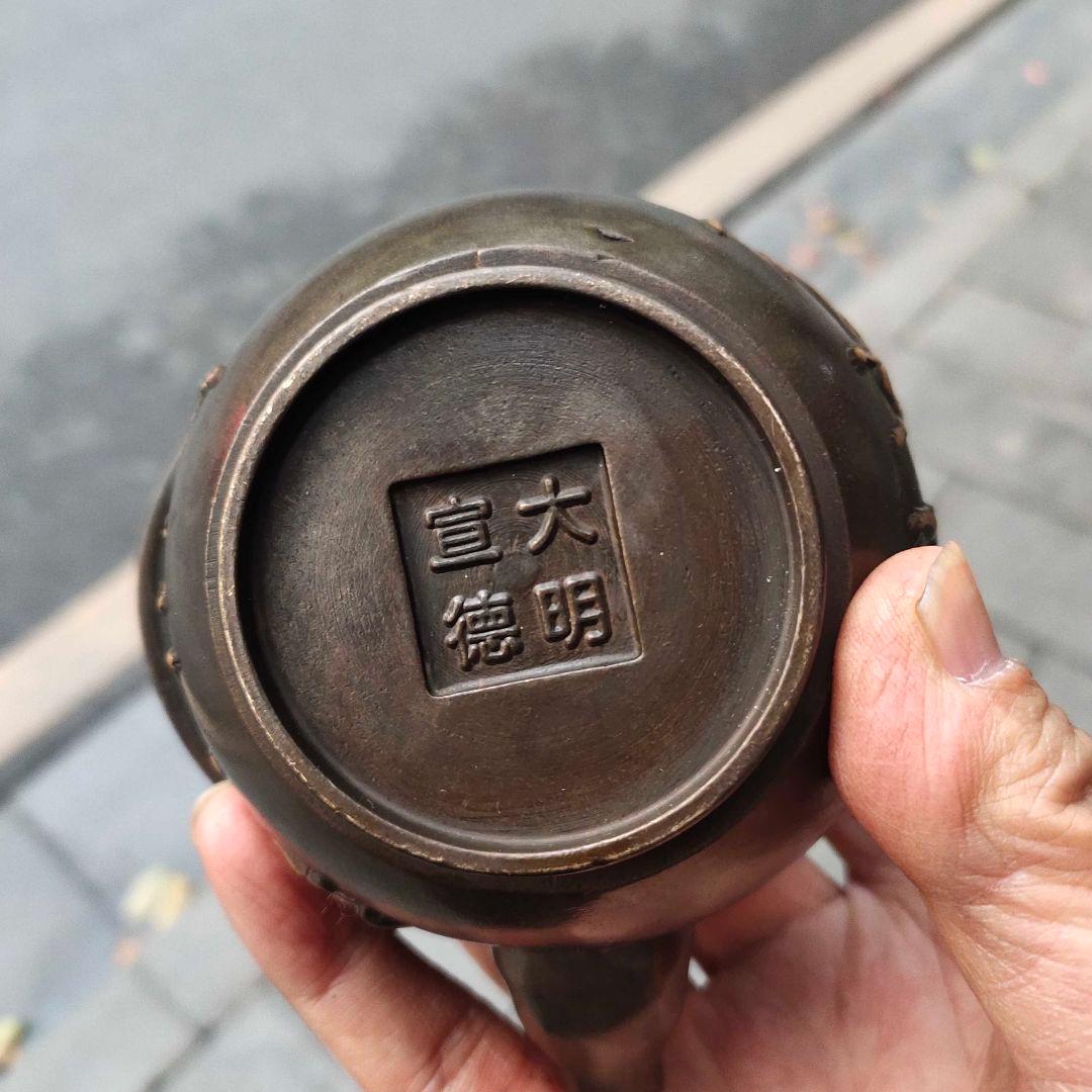 浮彫り五牛茶壺 急須 茶道具 煎茶道具 徳利 工芸品 美術品 置物