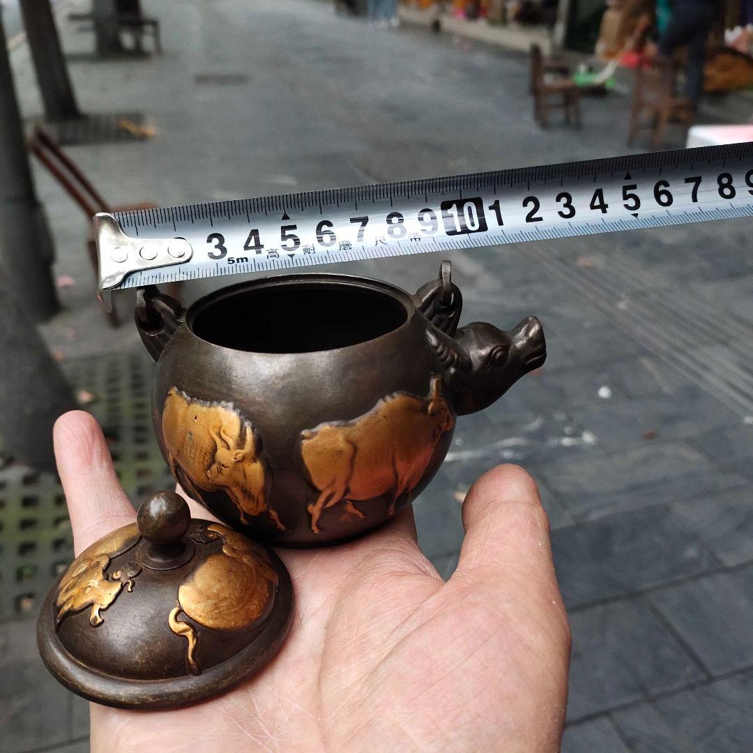 浮彫り五牛茶壺 急須 茶道具 煎茶道具 徳利 工芸品 美術品 置物