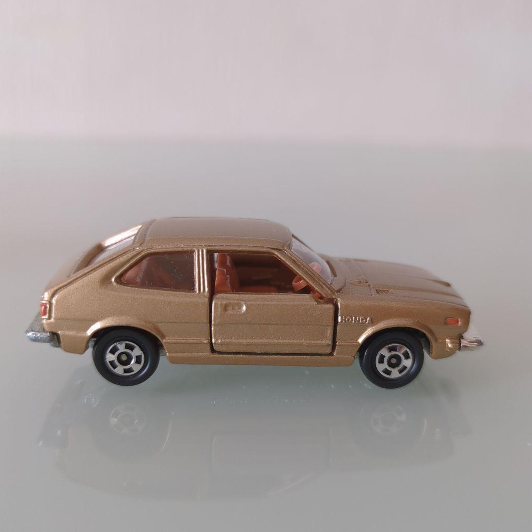 HONDA アコード(GL) ヒストリーミニカー ゴールド