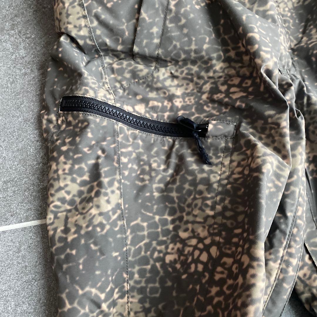 burton キッズスノーボードウェア　カーゴパンツ