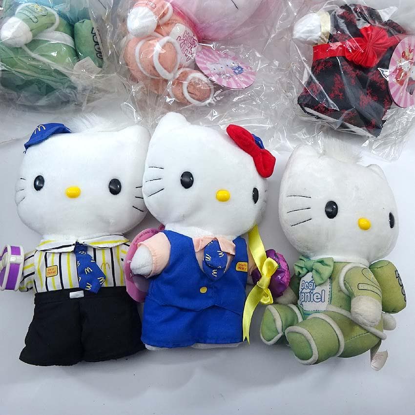 【q-085s/k】 ハローキティ　ぬいぐるみ　大量　マクドナルド　当時物