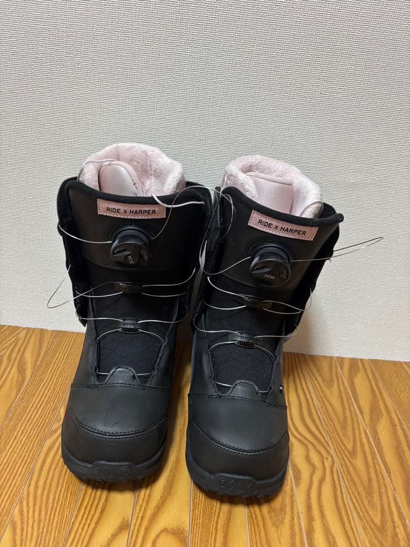 スノーボードセット　スノボー板・ビンディング ・ブーツ・ボードケースの4点セット