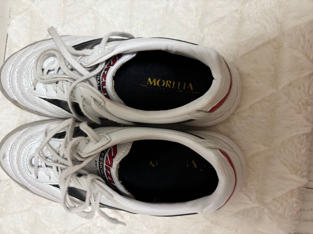 mizuno 『MORELIA IN モレリアIN』フットサルシューズ　24㎝