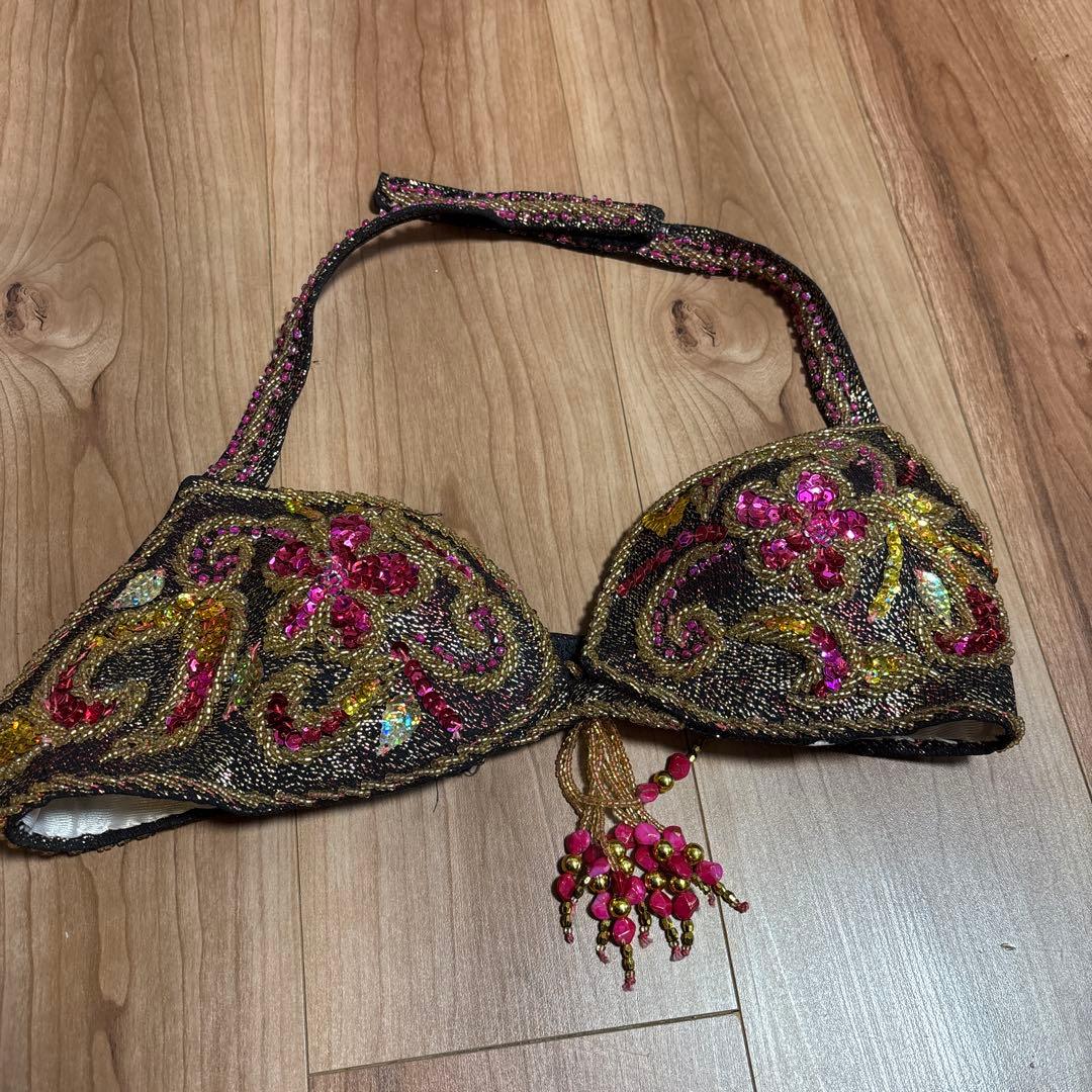 ベリーダンス衣装　黒✖️ゴールド✖️ピンク