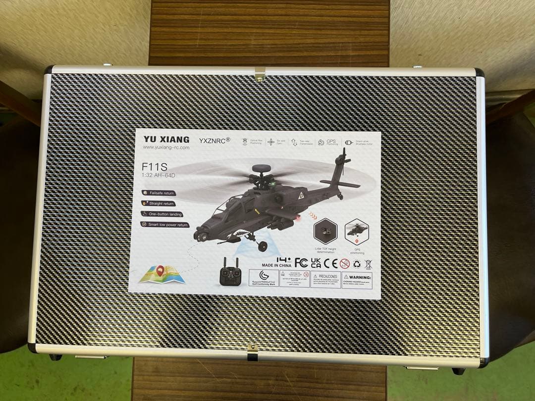 YUXIANG F11-S RTF APACHE バッテリー２個プロポカラー仕様